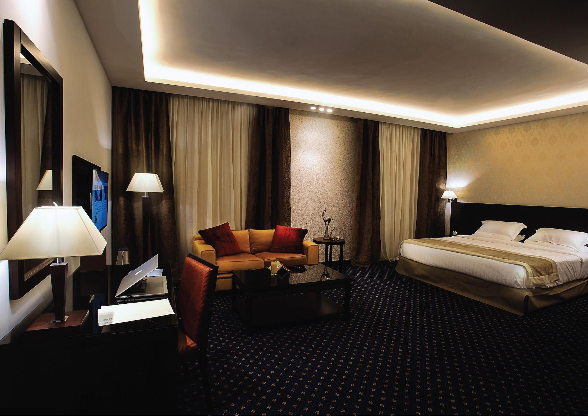 Seven Roses Hotel Amman Buitenkant foto