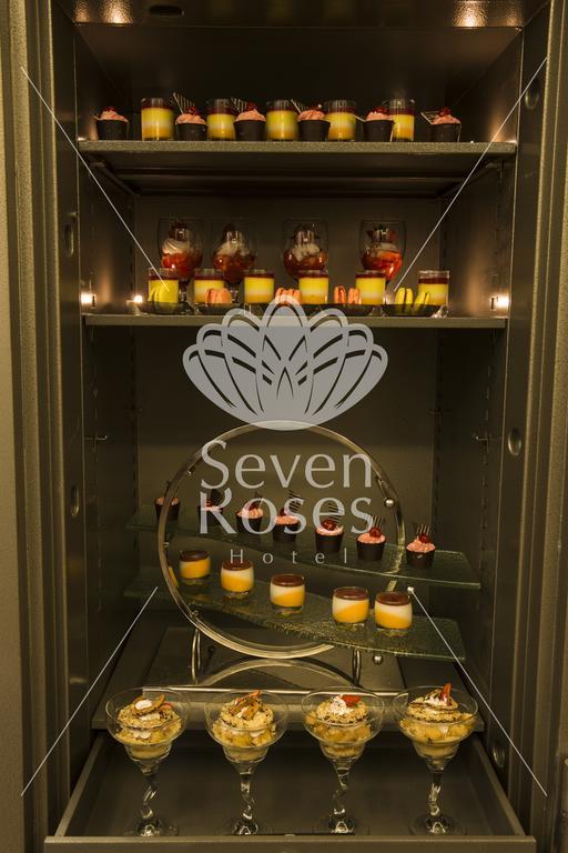Seven Roses Hotel Amman Buitenkant foto